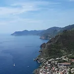 La Civetta Sul Como' Ferienhaus La Spezia