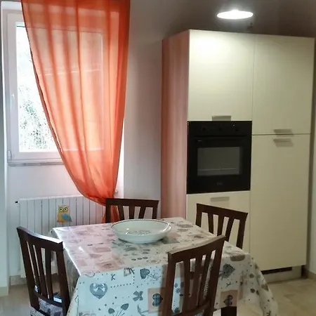 La Civetta Sul Como' Ferienhaus La Spezia