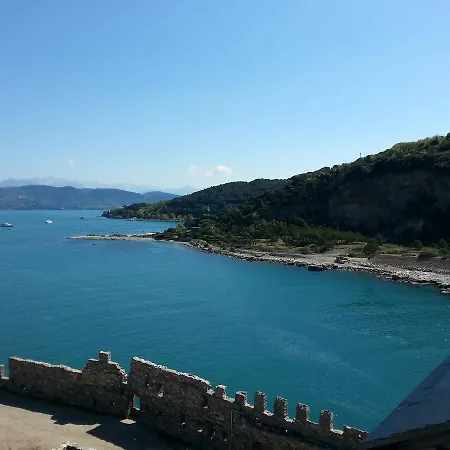 別荘 La Civetta Sul Como' *