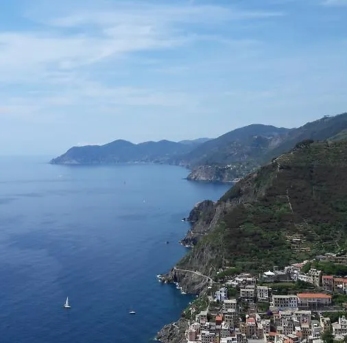 La Civetta Sul Como' Semesterbostad La Spezia